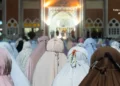 Hukum Shalat ketika Darah Istihadhah Tembus Pembalut